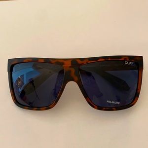 QUAY AUSTRALIA (Barnun) Polarized